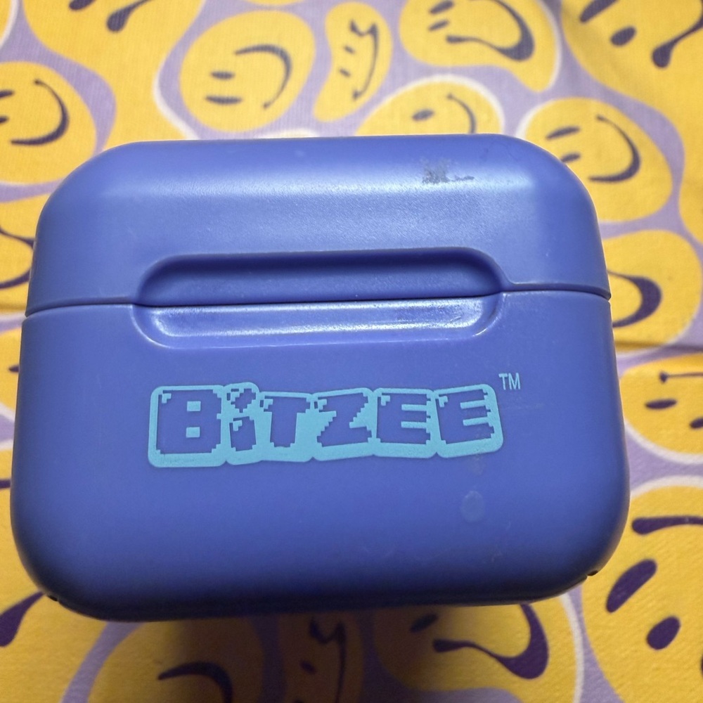Bitzee Game